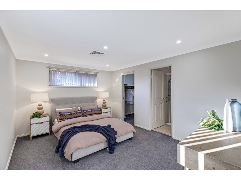 2/10 Henley Avenue, Terrigal NSW 2260