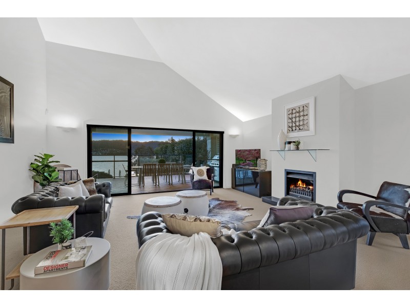 7 Harrison Street, Point Frederick NSW 2250