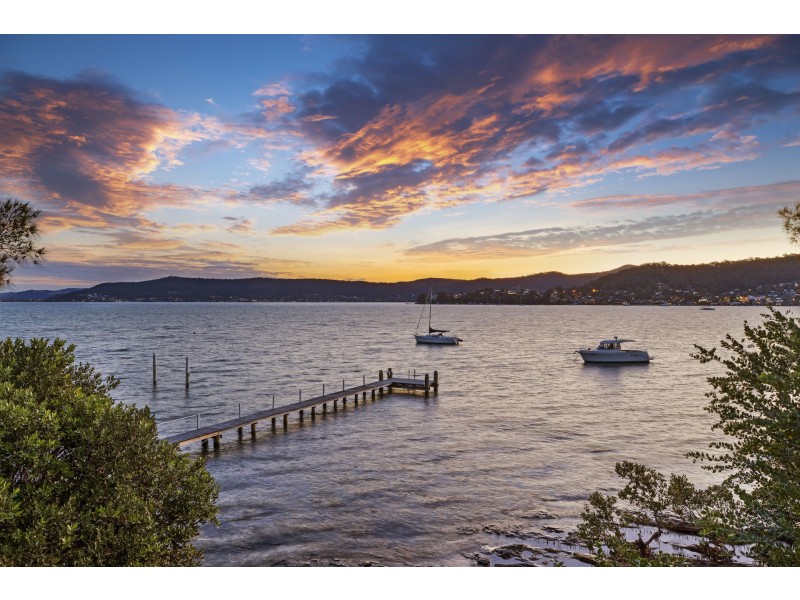7 Harrison Street, Point Frederick NSW 2250