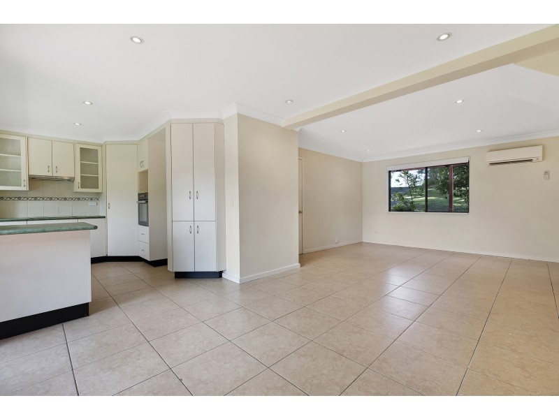 8 Roland Close, Terrigal NSW 2260