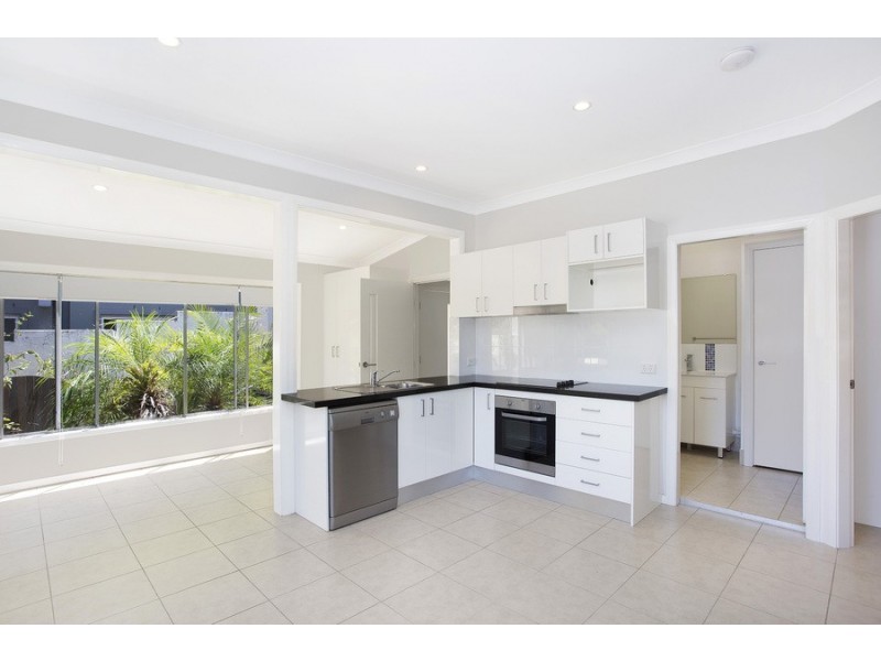 1/15 Calais Road, Wamberal NSW 2260