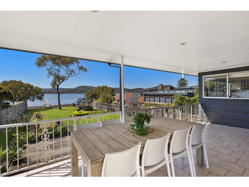 83 Albany Street, Point Frederick NSW 2250