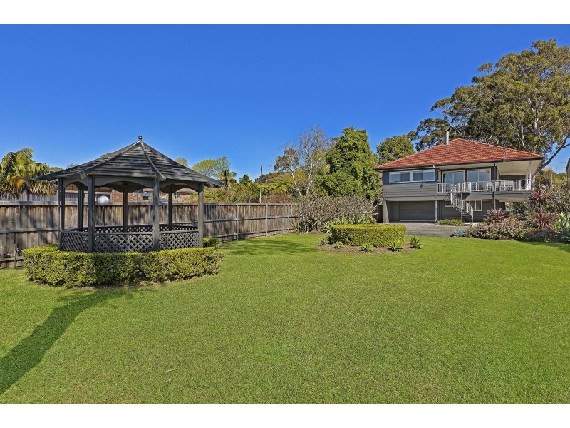 83 Albany Street, Point Frederick NSW 2250