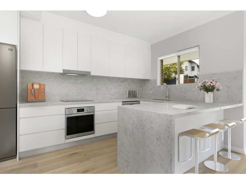 1/25 Barnhill Road, Terrigal NSW 2260