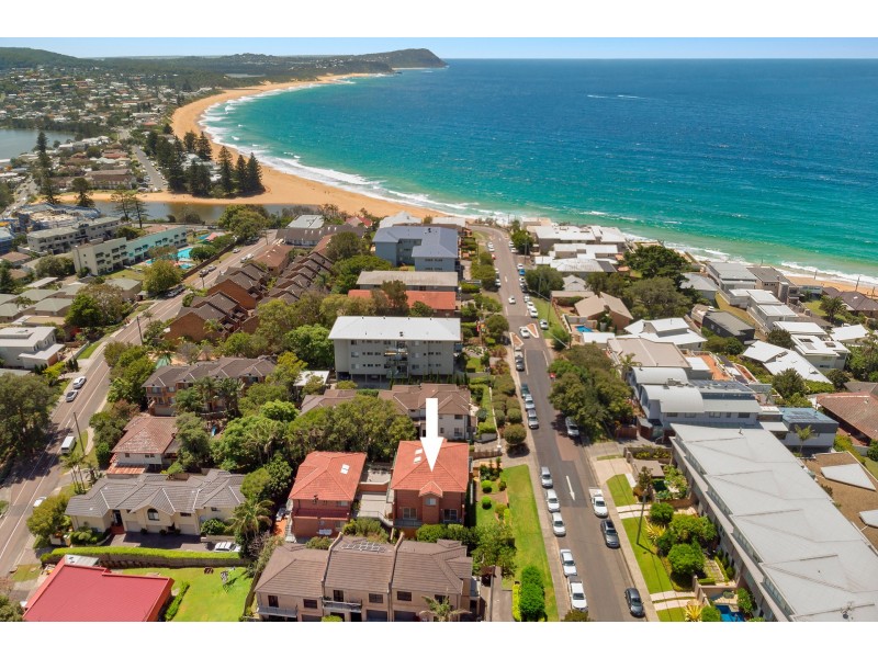 1/25 Barnhill Road, Terrigal NSW 2260