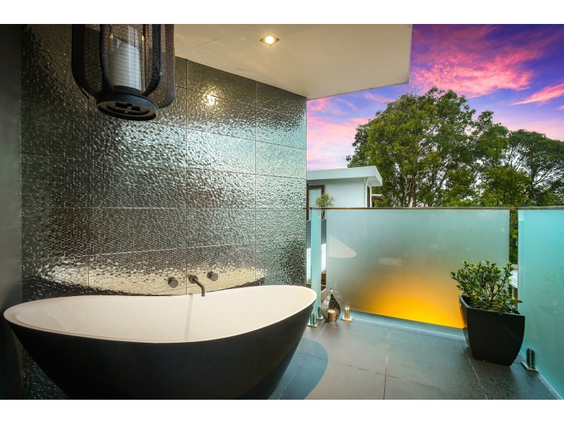106 Blue Bell Drive, Wamberal NSW 2260