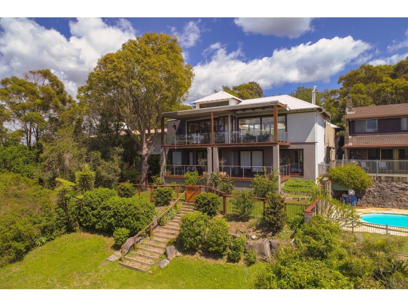 106 Blue Bell Drive, Wamberal NSW 2260