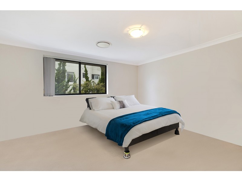 2/23 Barnhill Road, Terrigal NSW 2260