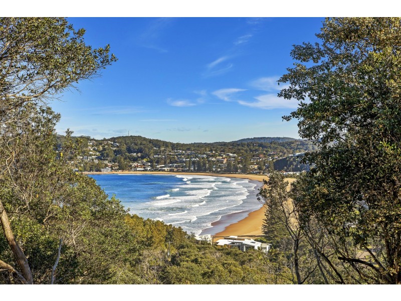 45 Coast Road, North Avoca NSW 2260