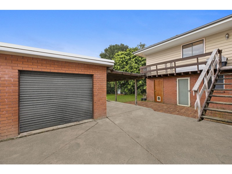 17 Rysdyk Parade, Wamberal NSW 2260