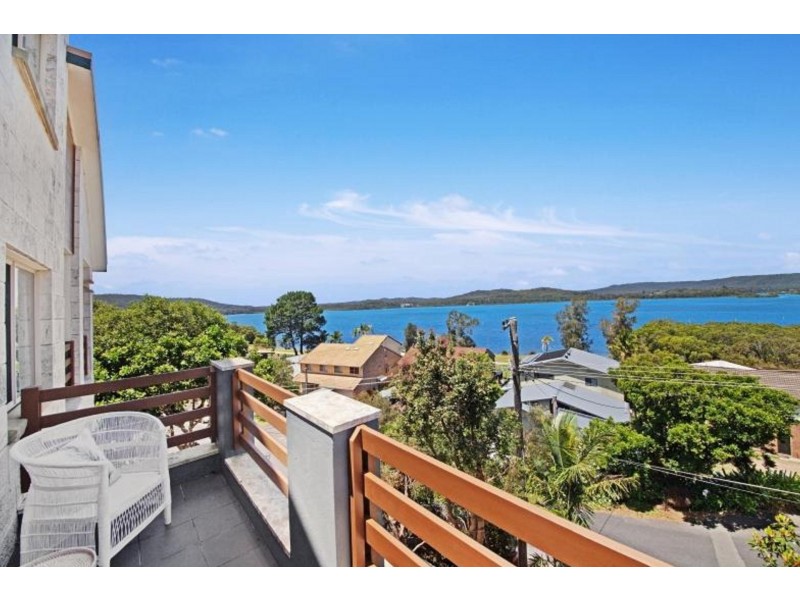 71 Broadwater Drive, Saratoga NSW 2251