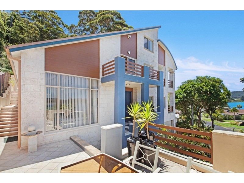 71 Broadwater Drive, Saratoga NSW 2251