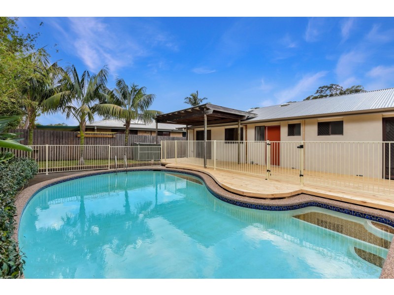 21 Windsor Road, Wamberal NSW 2260