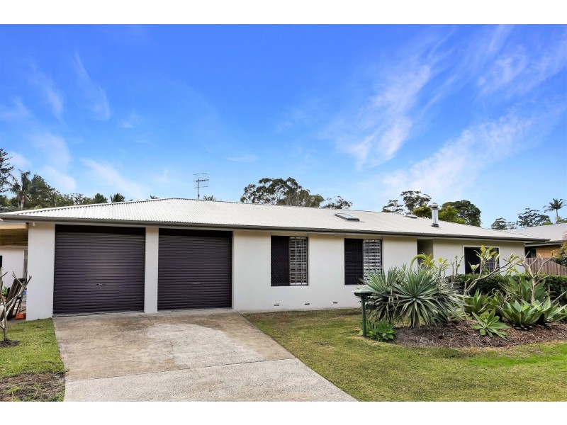 21 Windsor Road, Wamberal NSW 2260
