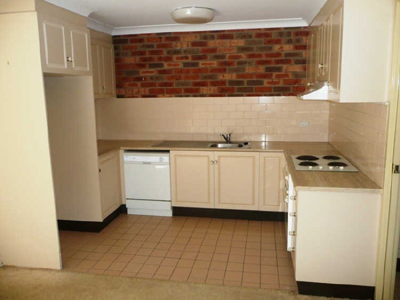 2/24 Painters Lane, Terrigal NSW 2260