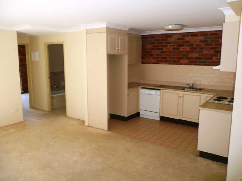 2/24 Painters Lane, Terrigal NSW 2260