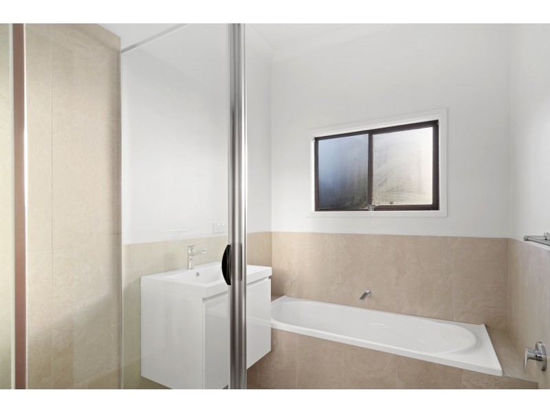 373 Terrigal Drive, Erina NSW 2250