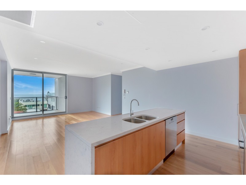 501/7-9 Campbell Crescent, Terrigal NSW 2260