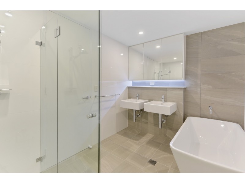 501/7-9 Campbell Crescent, Terrigal NSW 2260