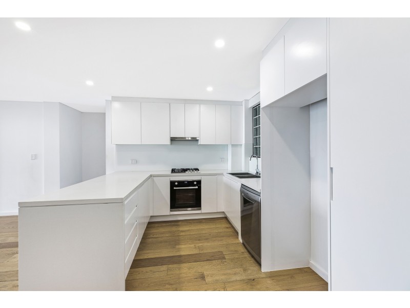 8/5 Mulkarra Avenue, Gosford NSW 2250