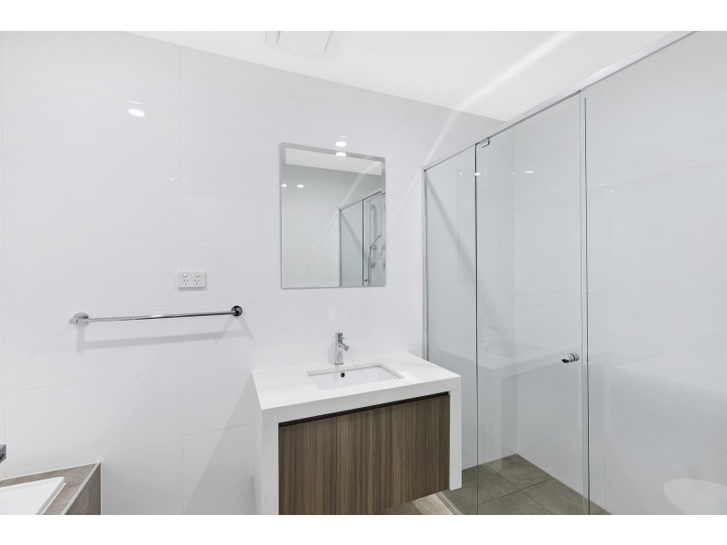 8/5 Mulkarra Avenue, Gosford NSW 2250