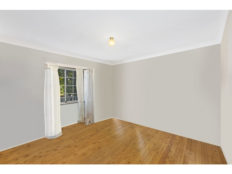 8 Woodland Road, Terrigal NSW 2260