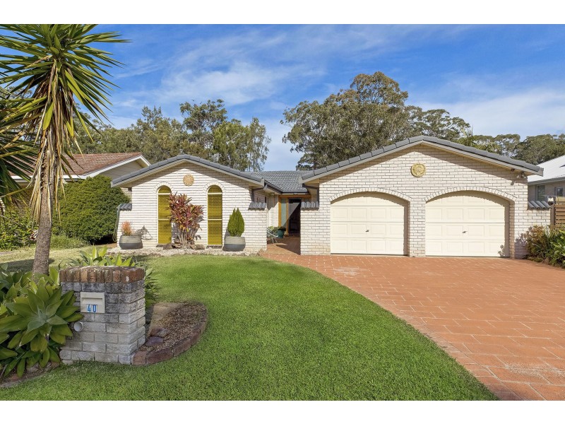 40 Windsor Road, Wamberal NSW 2260