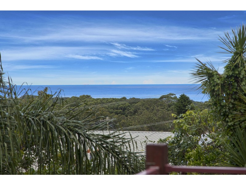 44 Benwerrin Road, Wamberal NSW 2260