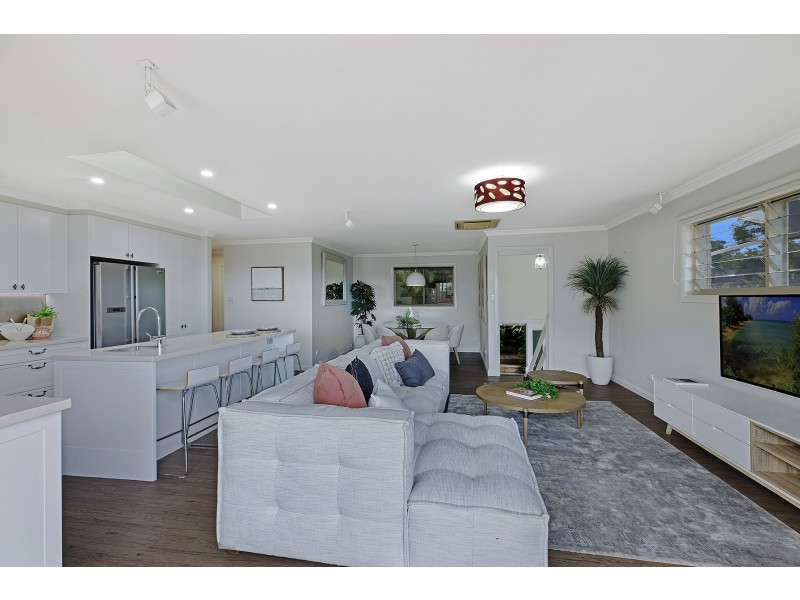 44 Benwerrin Road, Wamberal NSW 2260