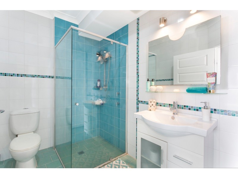 12 Beachcomber Parade, North Avoca NSW 2260