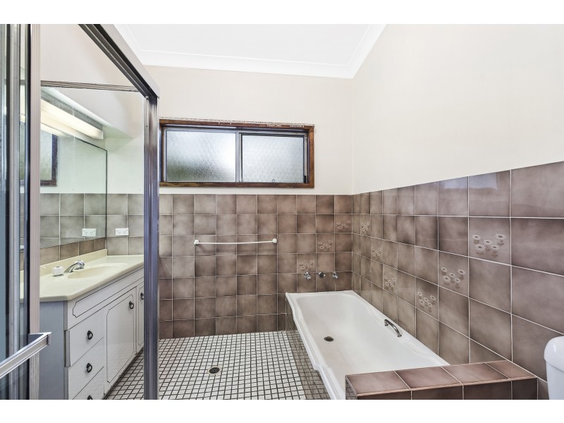 25 Ena Street, Terrigal NSW 2260