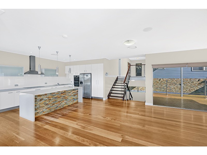 30 Reads Road, Wamberal NSW 2260