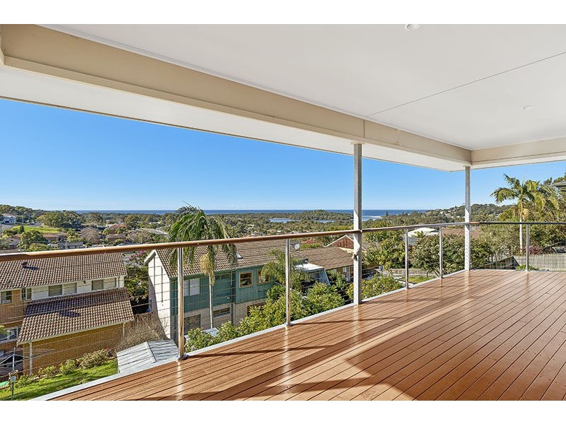 30 Reads Road, Wamberal NSW 2260