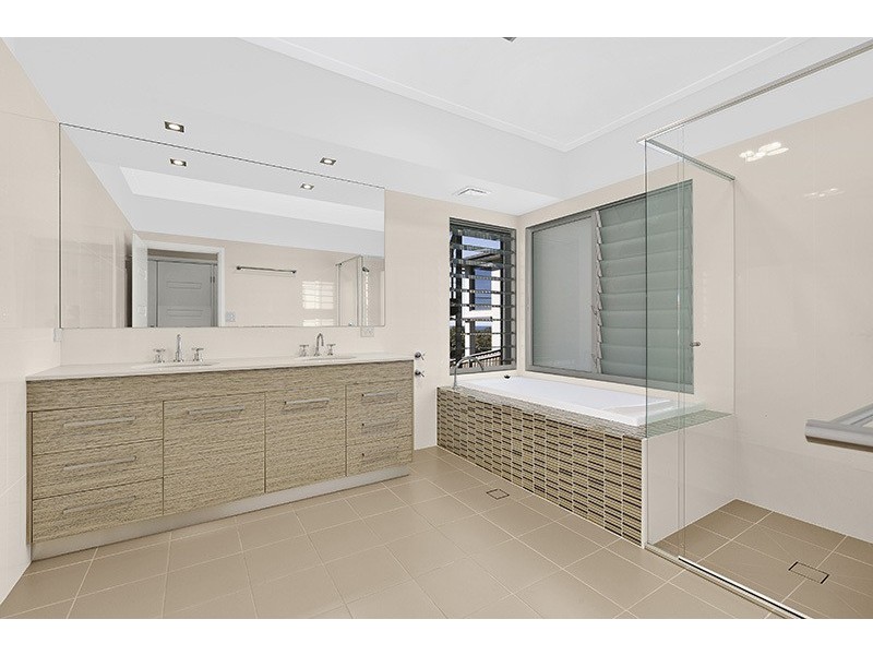 30 Reads Road, Wamberal NSW 2260