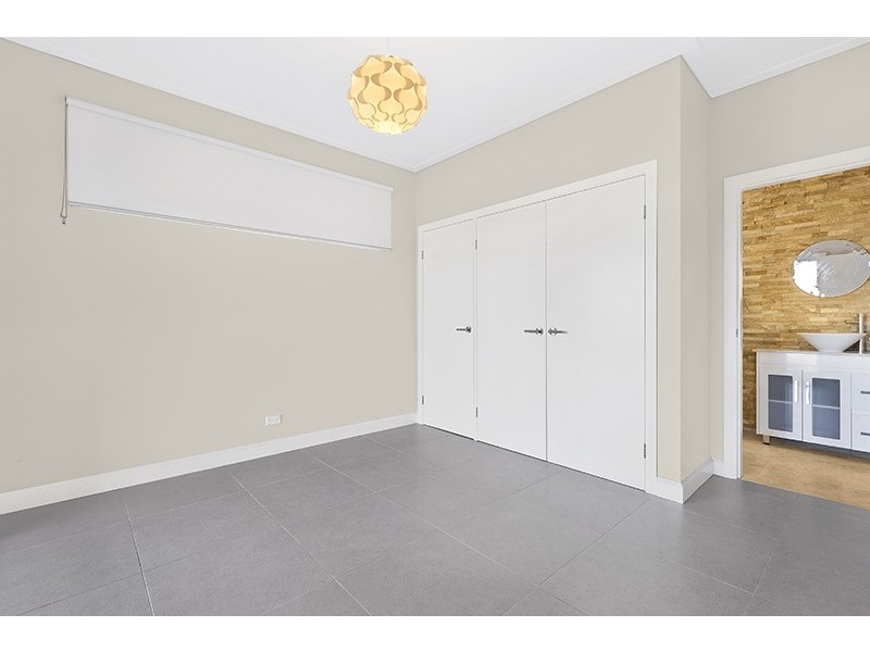 30 Reads Road, Wamberal NSW 2260