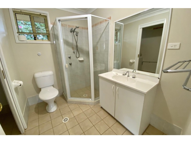 184A Karalta Road, Erina NSW 2250