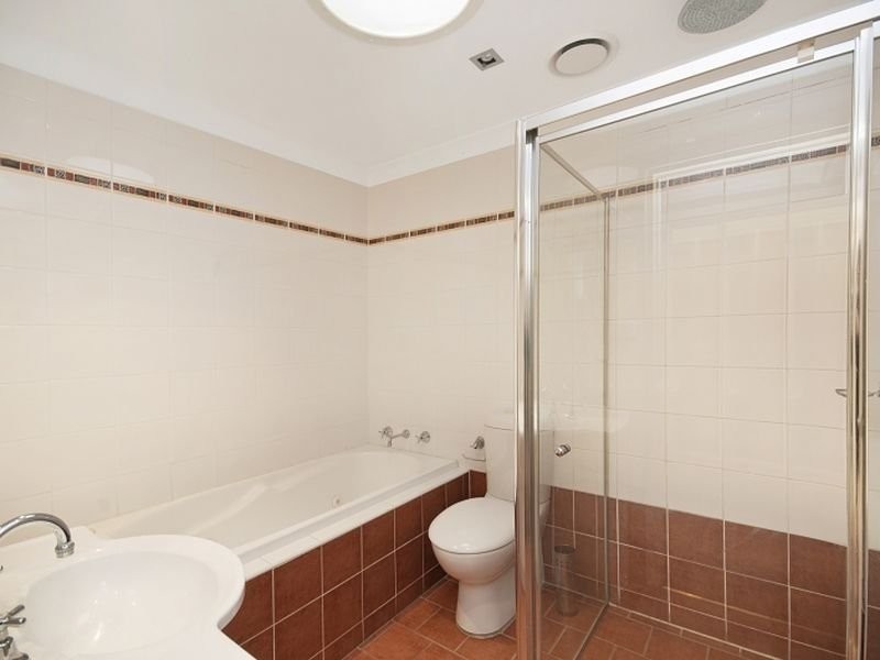 9/19 Central Coast Highway, West Gosford NSW 2250