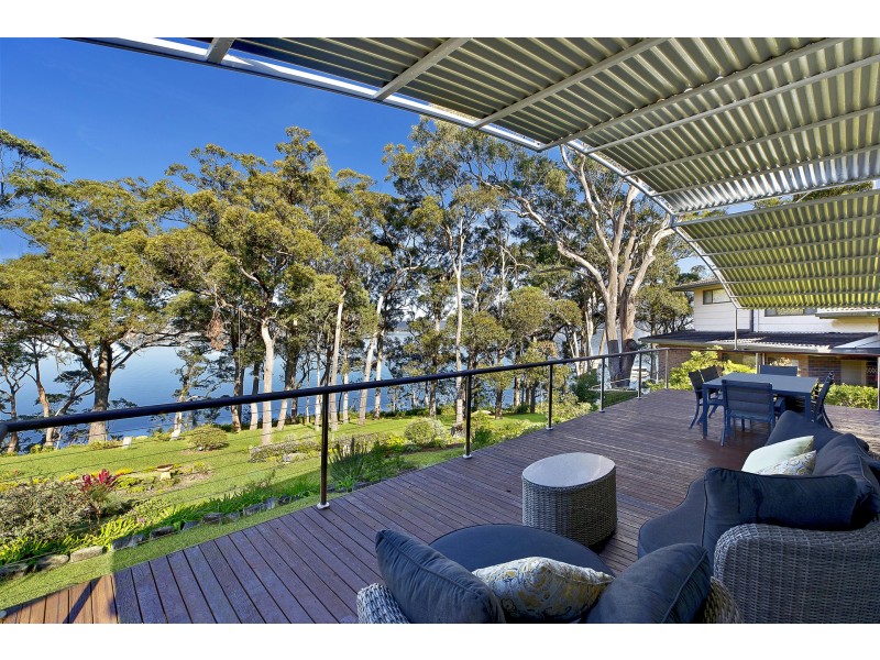 20 Lexington Parade, Green Point NSW 2251