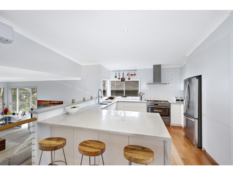 20 Lexington Parade, Green Point NSW 2251