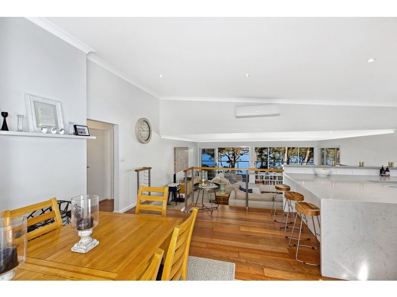 20 Lexington Parade, Green Point NSW 2251