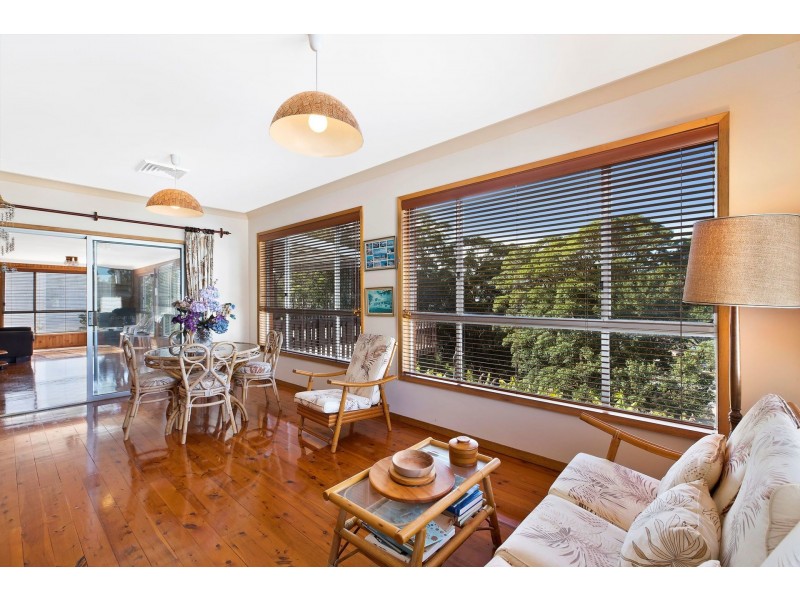 70 Hillcrest Street, Terrigal NSW 2260