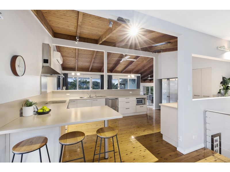 15 Anchorage Crescent, Terrigal NSW 2260