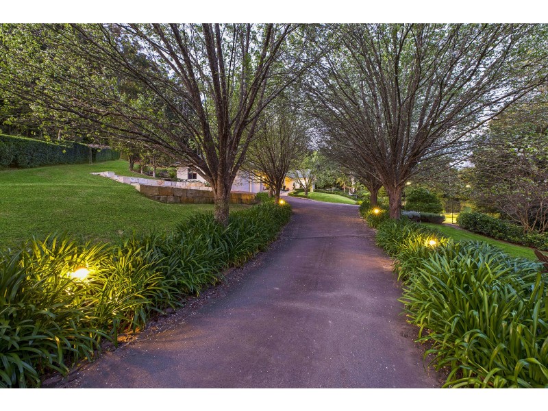 2/283 Oak Road, Matcham NSW 2250