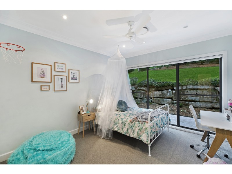 2/283 Oak Road, Matcham NSW 2250