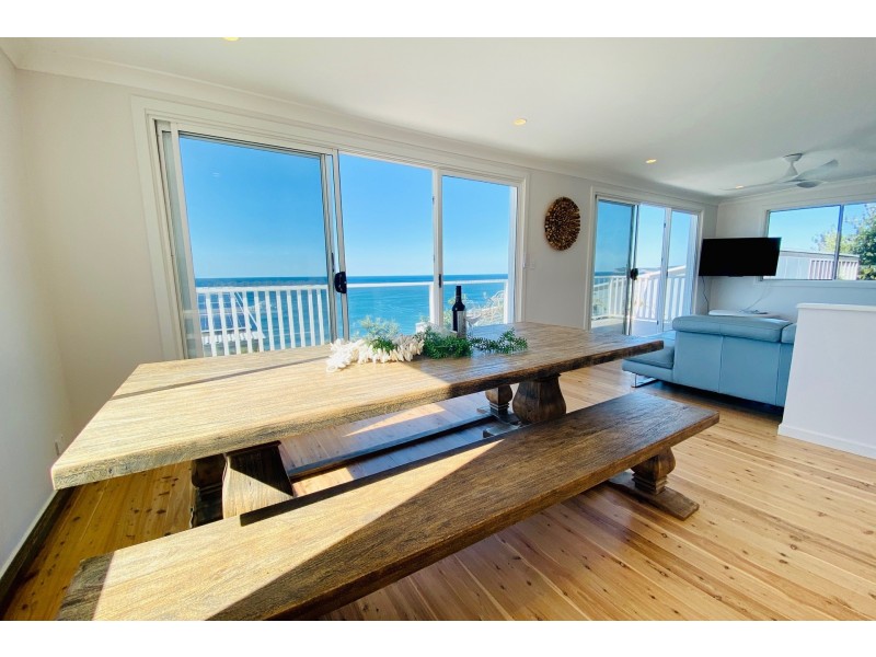 3 Pacific View Street, Forresters Beach NSW 2260