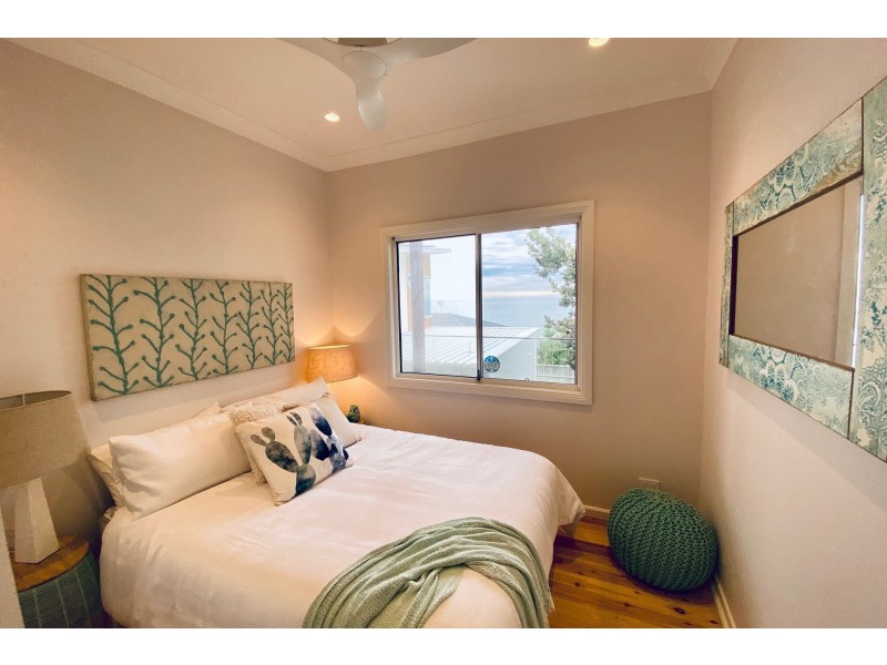 3 Pacific View Street, Forresters Beach NSW 2260