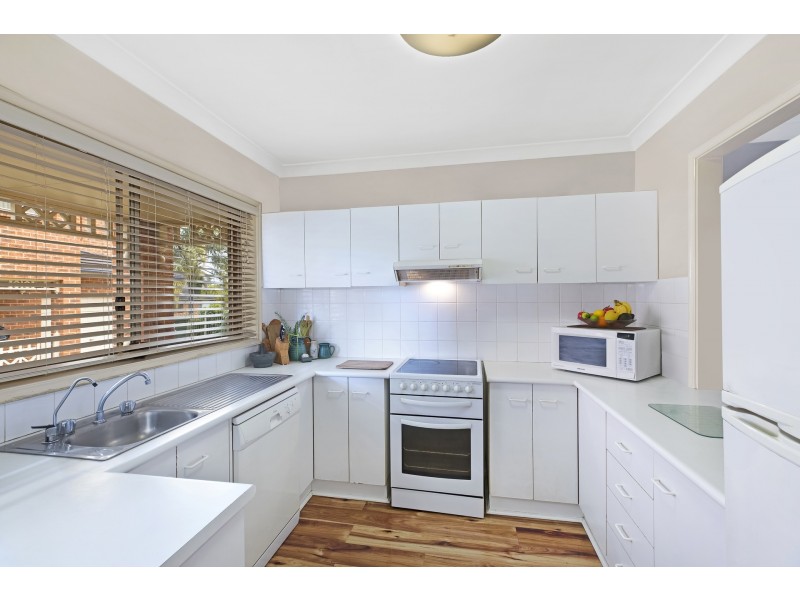 2/79 Aldinga Drive, Wamberal NSW 2260