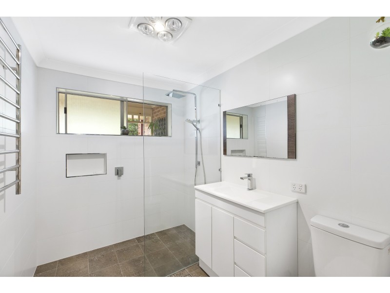 2/79 Aldinga Drive, Wamberal NSW 2260