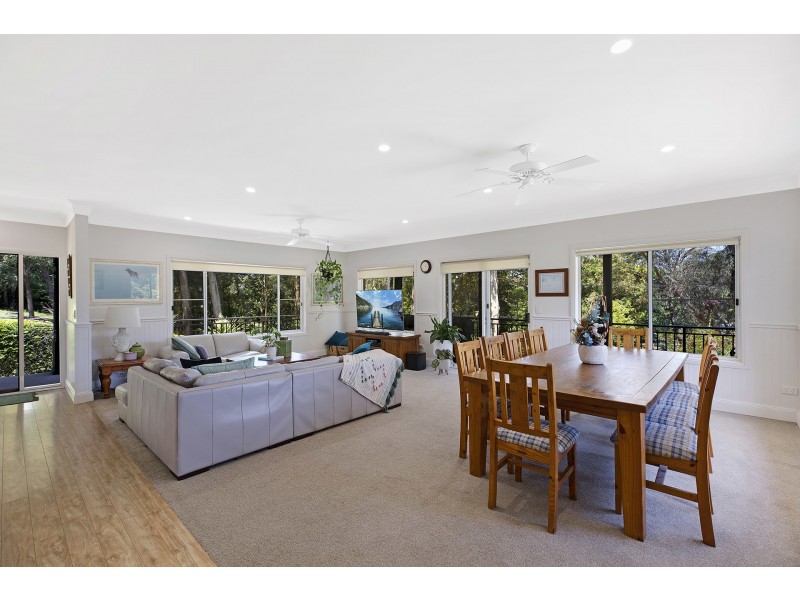 5 Erina Valley Road, Erina NSW 2250