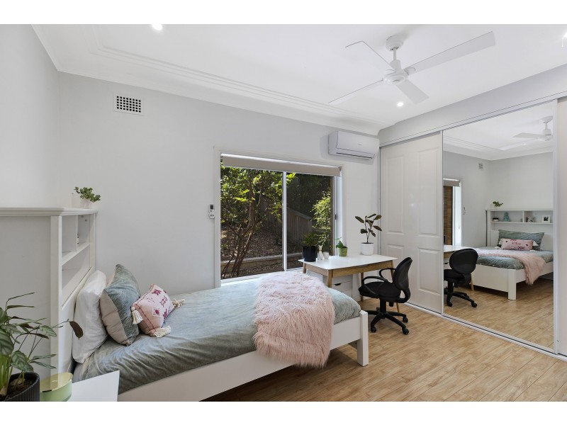 5 Erina Valley Road, Erina NSW 2250